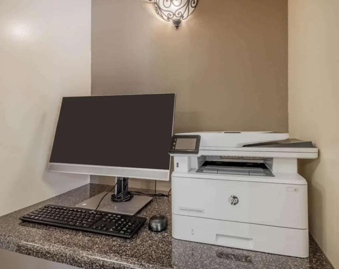 Sonesta Simply Suites Арлингтон Экстерьер фото